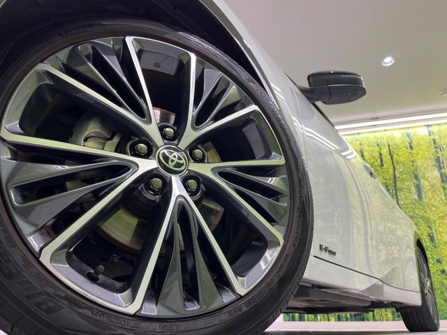 TOYOTA PRIUS 4WD 2023