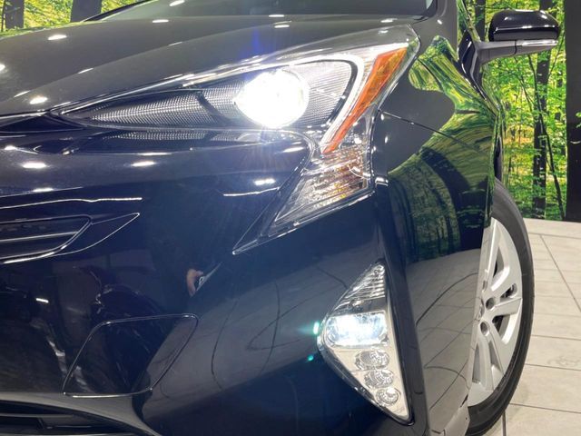 TOYOTA PRIUS 4WD 2016