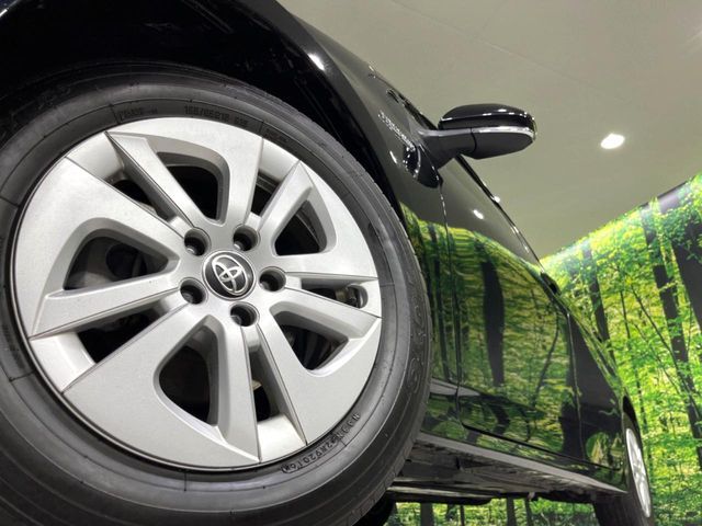 TOYOTA PRIUS 4WD 2016