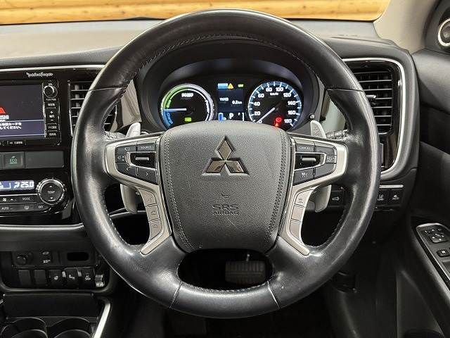 MITSUBISHI OUTLANDER PHEV 2018