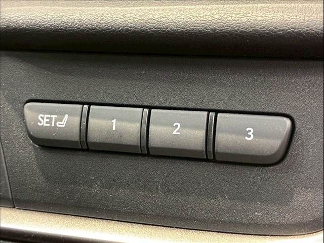 TOYOTA LEXUS RZ450e 2023