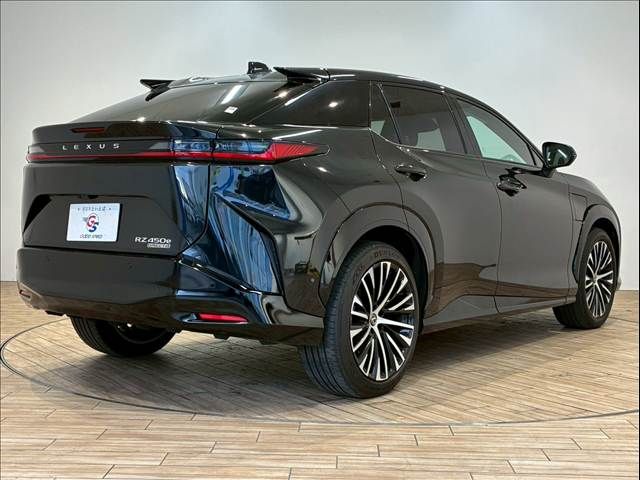 TOYOTA LEXUS RZ450e 2023