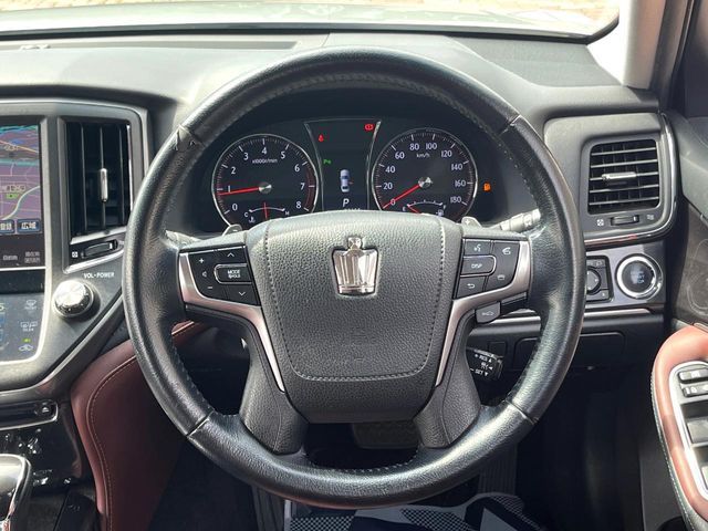 TOYOTA CROWN sedan 2014