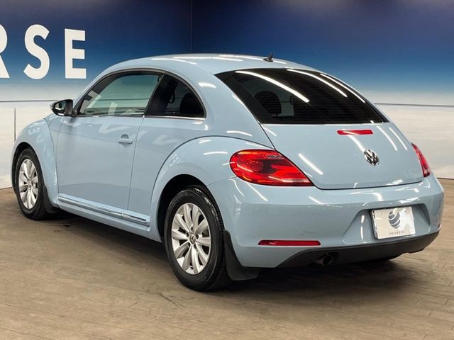 VOLKSWAGEN VOLKSWAGEN The BEETLE 2013