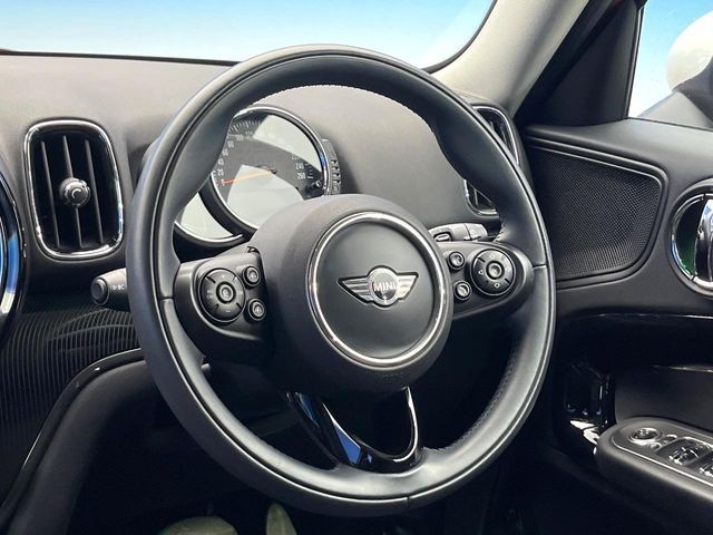 BMW BMW MINI COOPER D CROSSOVER 2017