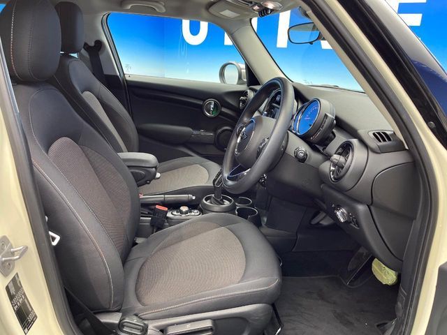 BMW MINI COOPER D 5DOOR 2020