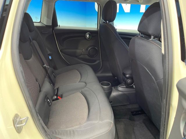 BMW MINI COOPER D 5DOOR 2020