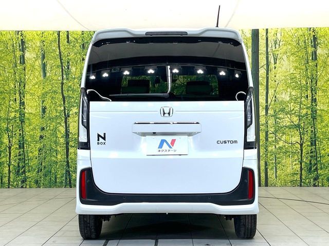 HONDA N BOX CUSTOM 2024