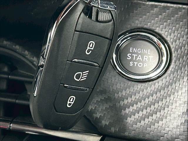 PEUGEOT PEUGEOT 2008 2021