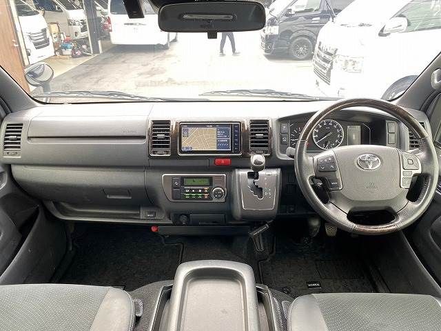 TOYOTA HIACE van 2WD 2021