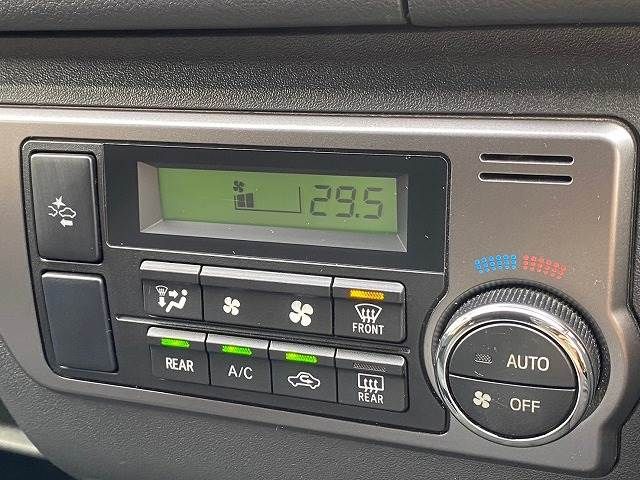 TOYOTA HIACE van 2WD 2021