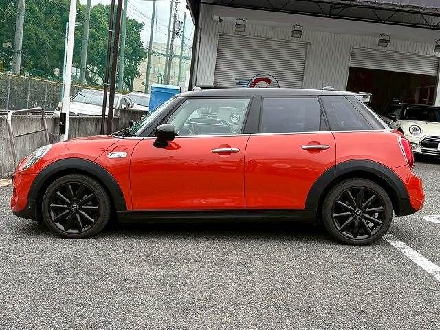 BMW MINI COOPER SD 5DOOR 2018