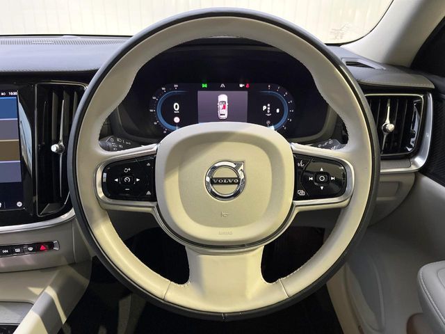 VOLVO VOLVO V60 CROSS COUNTRY 2022