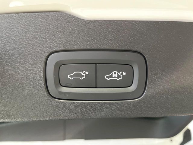 VOLVO VOLVO V60 CROSS COUNTRY 2022