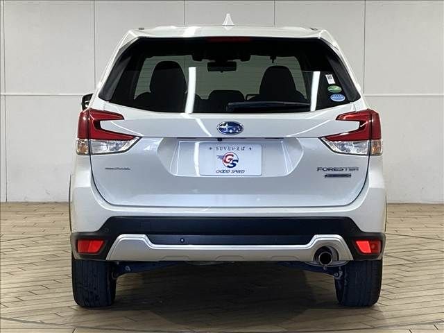 SUBARU FORESTER 2019