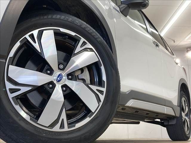 SUBARU FORESTER 2019