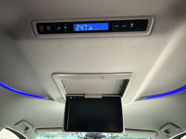 TOYOTA ALPHARD 4WD 2020