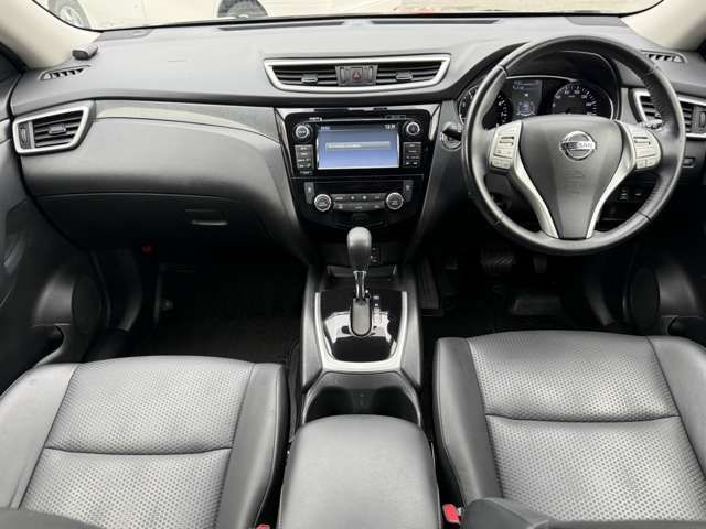 NISSAN X-TRAIL 4WD 2015