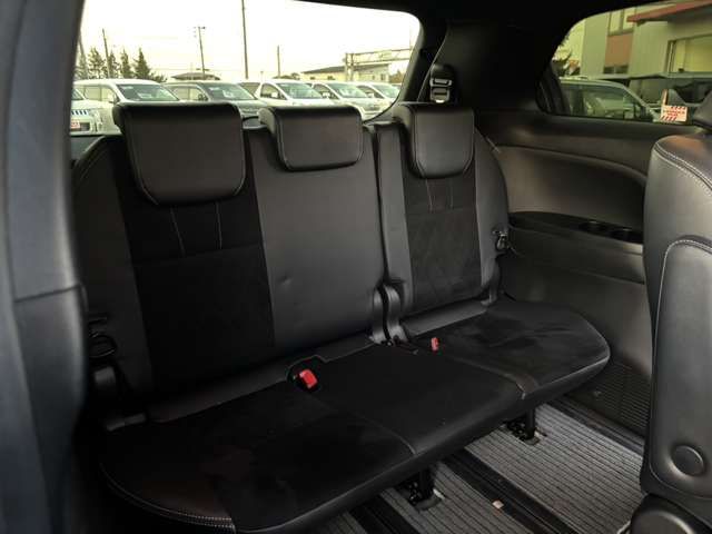 TOYOTA ESTIMA  4WD 2017