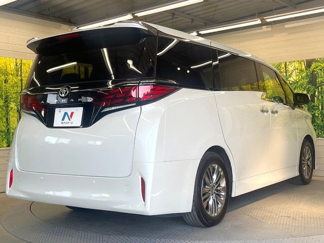 TOYOTA ALPHARD 2024