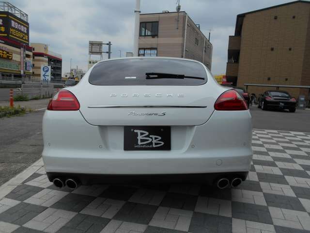 PORSCHE PORSCHE PANAMERA 2013