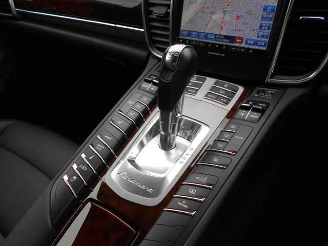 PORSCHE PORSCHE PANAMERA 2013