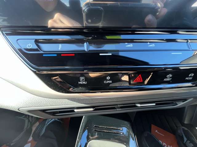 VOLKSWAGEN VOLKSWAGEN ID.4 2024