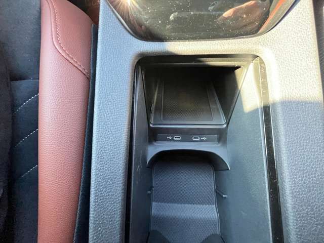 VOLKSWAGEN VOLKSWAGEN ID.4 2024