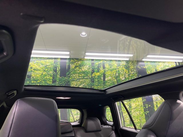 TOYOTA COROLLA CROSS HYBRID 2025