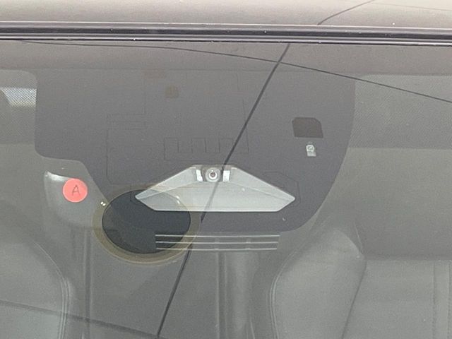 TOYOTA COROLLA CROSS HYBRID 2025