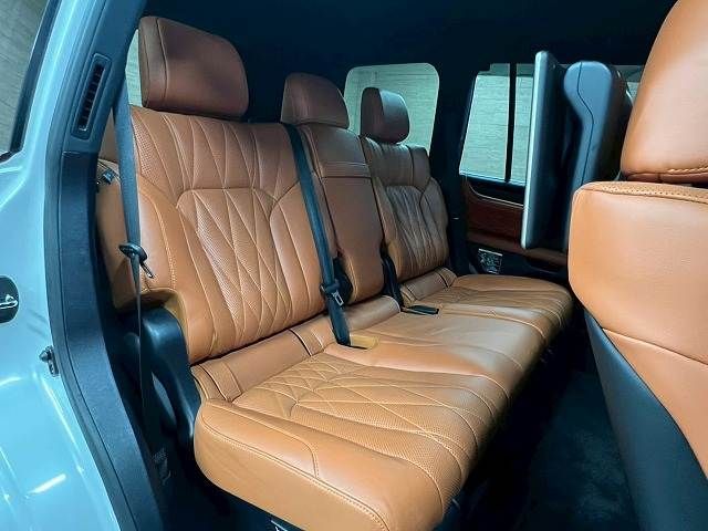 TOYOTA LEXUS LX570 AWD 2019