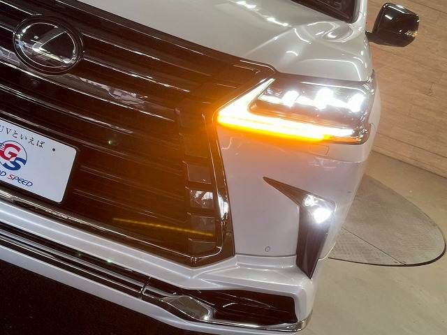 TOYOTA LEXUS LX570 AWD 2019