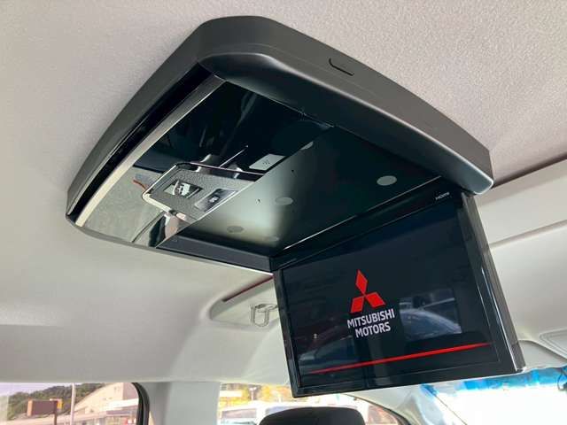 MITSUBISHI DELICA D:5 4WD 2019