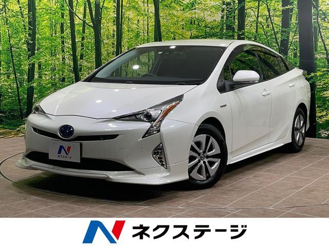 TOYOTA PRIUS 2017