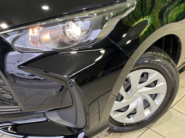 TOYOTA YARIS 2024