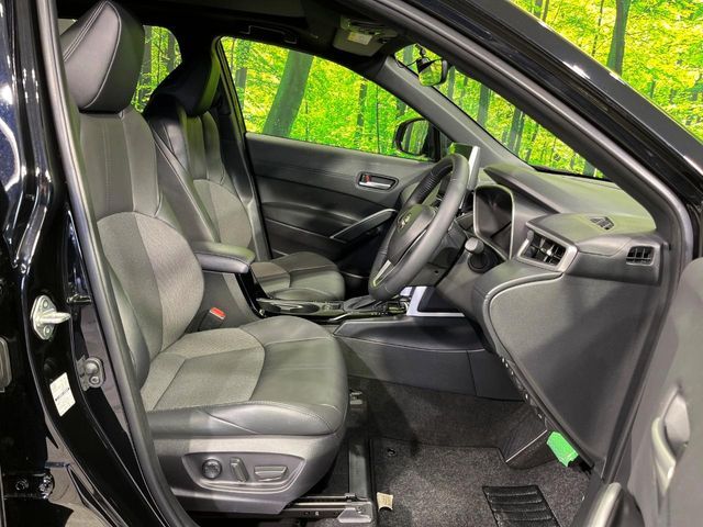 TOYOTA COROLLA CROSS HYBRID 2025