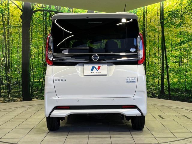 NISSAN ROOX 4WD 2021