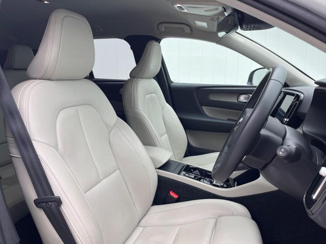 VOLVO VOLVO XC40 2020