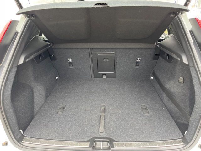 VOLVO VOLVO XC40 2020