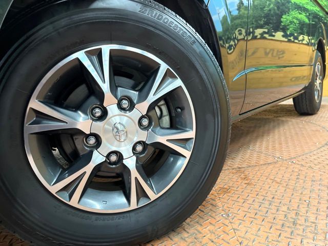 TOYOTA HIACE van 2WD 2022