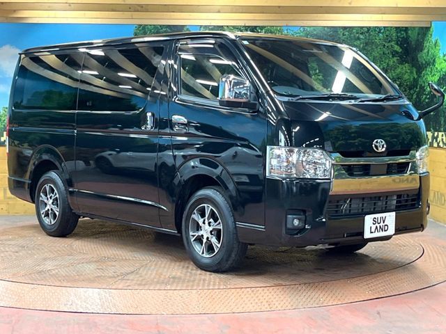 TOYOTA HIACE van 2WD 2022