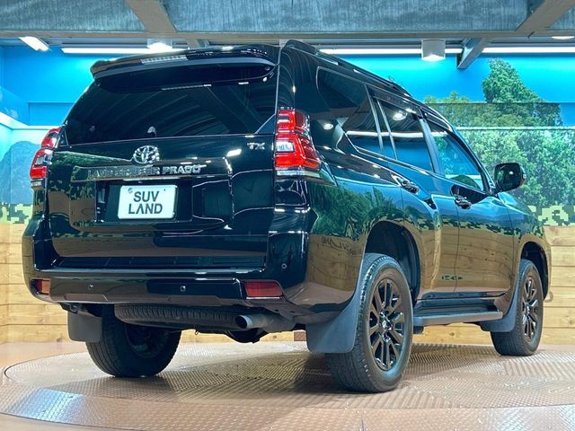 TOYOTA LANDCRUISER PRADO 2022