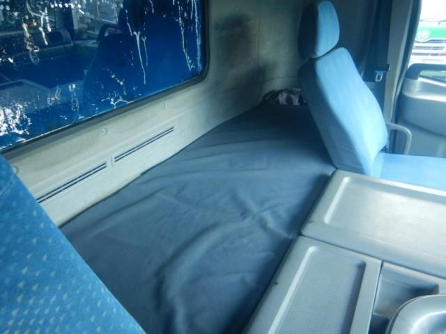 NISSAN DIESEL Quon 2006