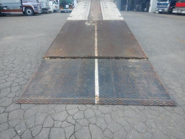 NISSAN DIESEL Quon 2006