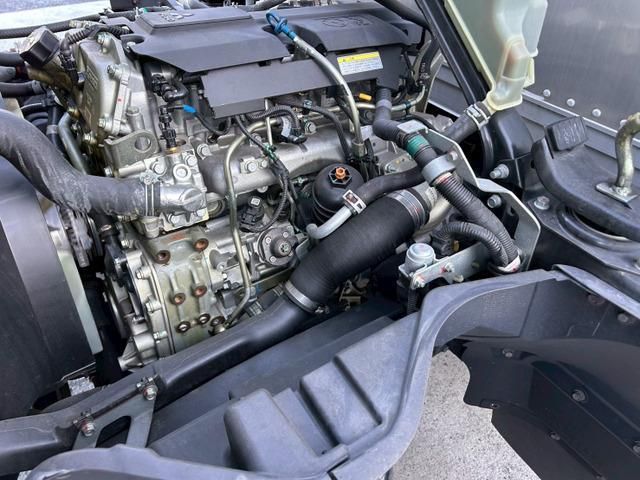 MITSUBISHI CANTER 2020