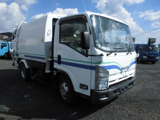 ISUZU ELF 2011