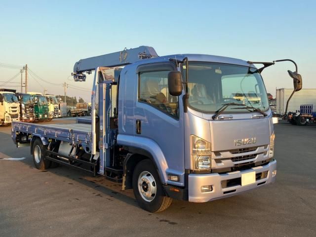 ISUZU FORWARD 2016