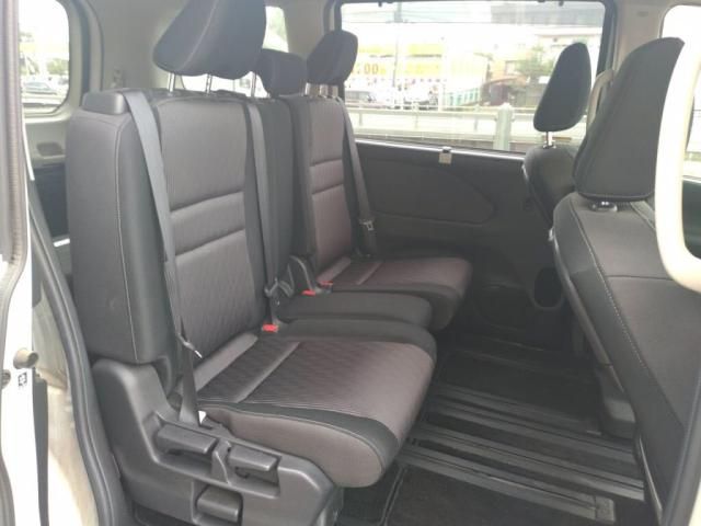 NISSAN SERENA  S-HYBRID 2019