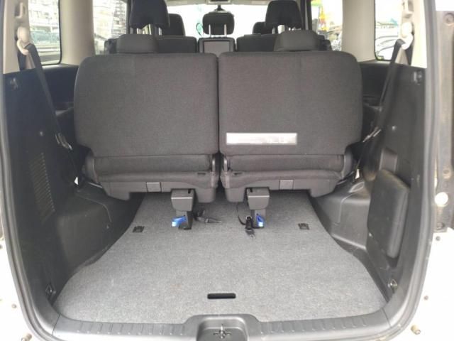 NISSAN SERENA  S-HYBRID 2019