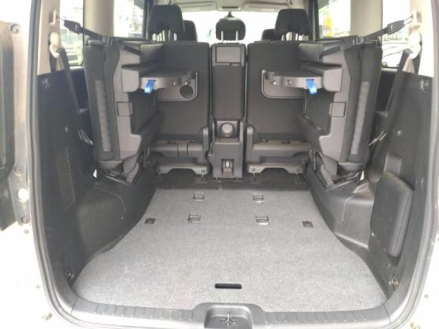 NISSAN SERENA  S-HYBRID 2019